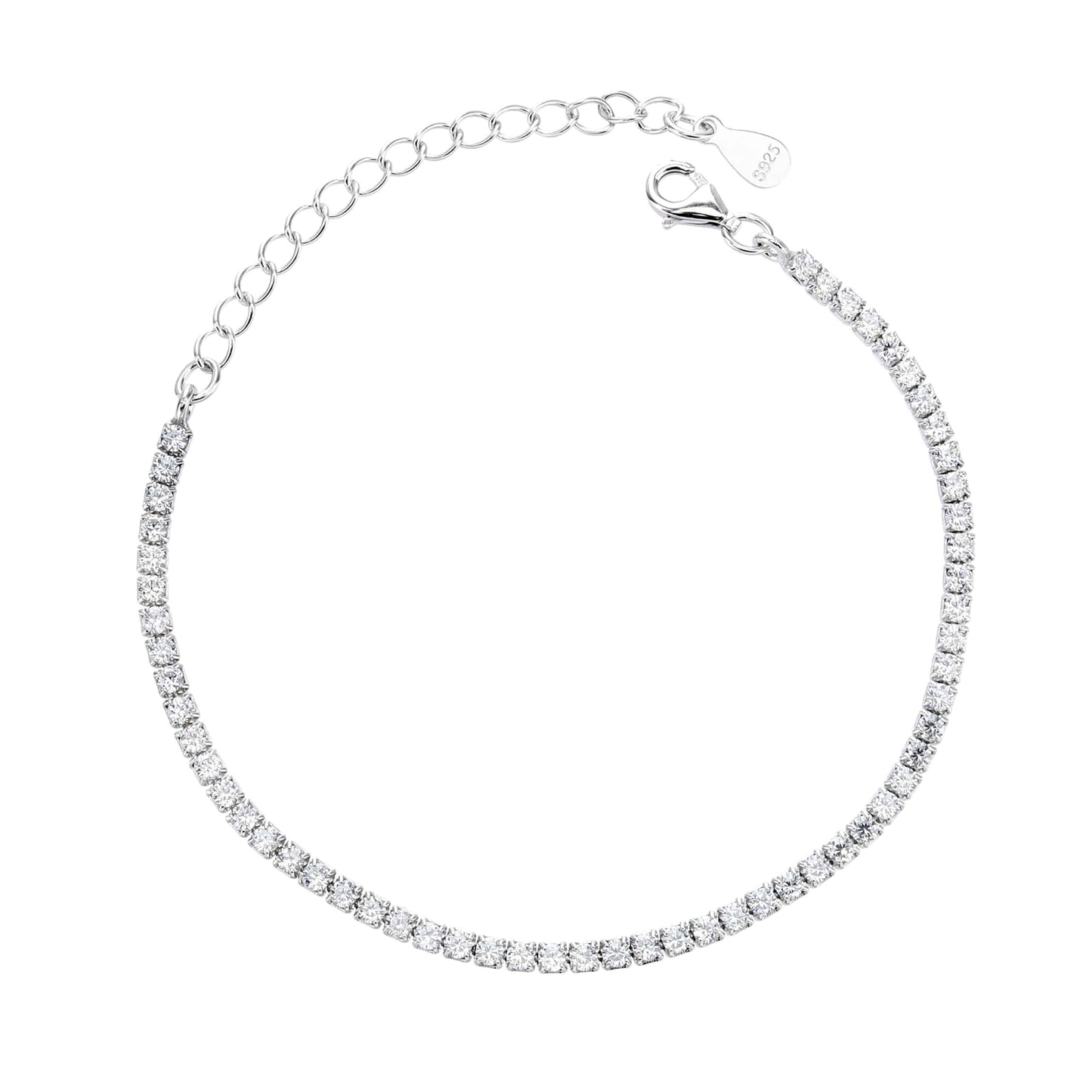 צמיד טניס כסף טהור 925
Silver bracelet with clear stones on a white background